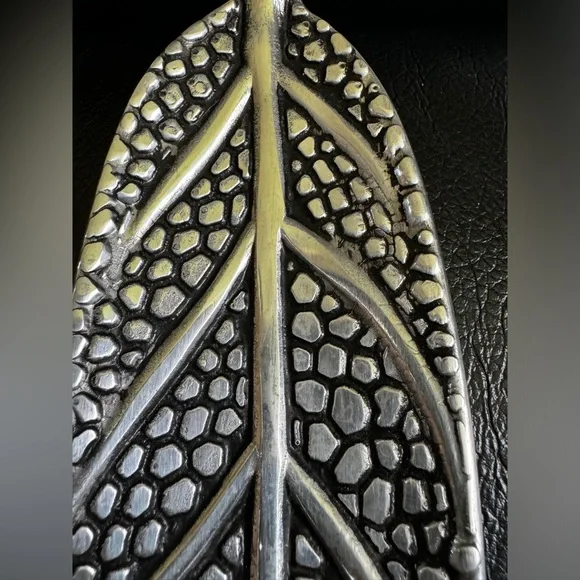 Silver Incense Holder | Pretty Leaf Shape - Picture 4 of 9